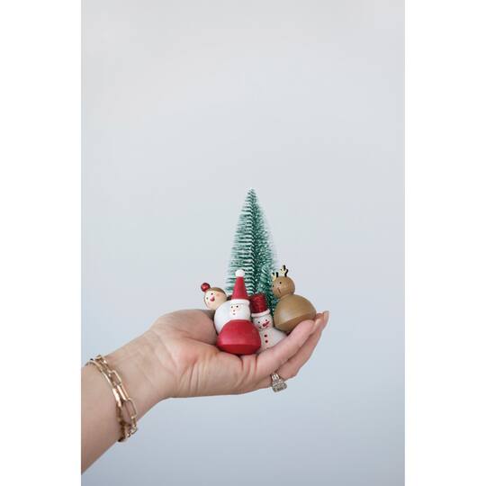 Hello Honey® Christmas Garden Kit with Hand-Painted Wood Figures